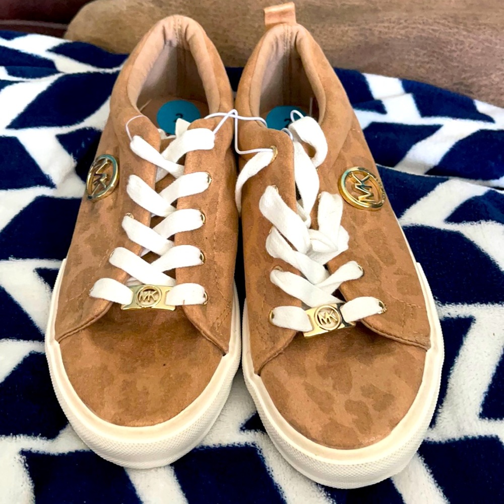 MK shoes